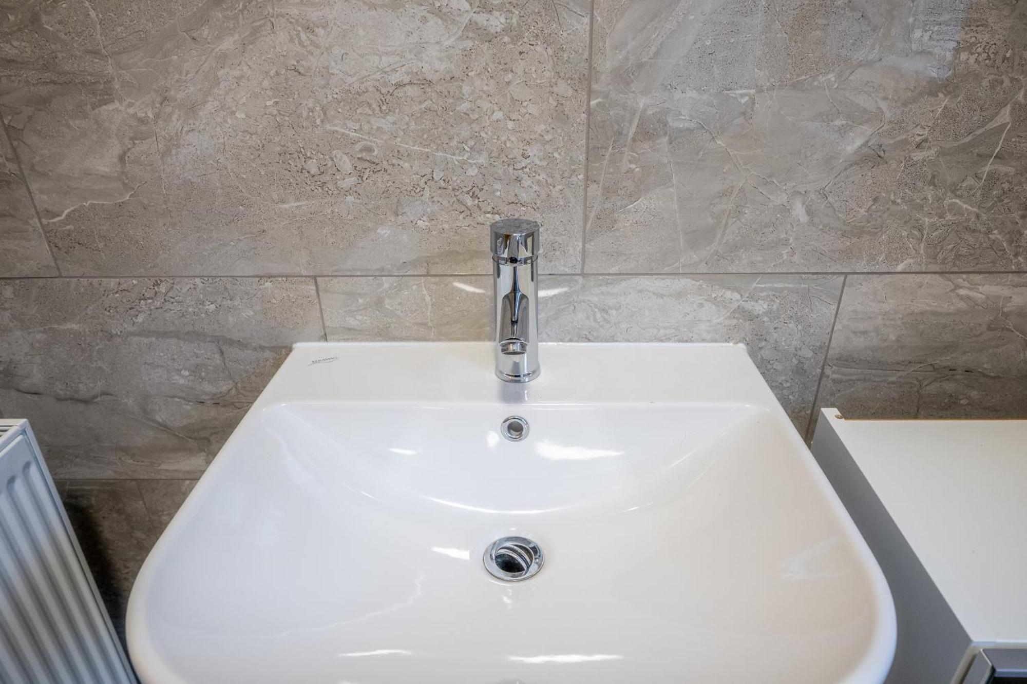 Kunda House Coventry Road Hotel Birmingham Bagian luar foto