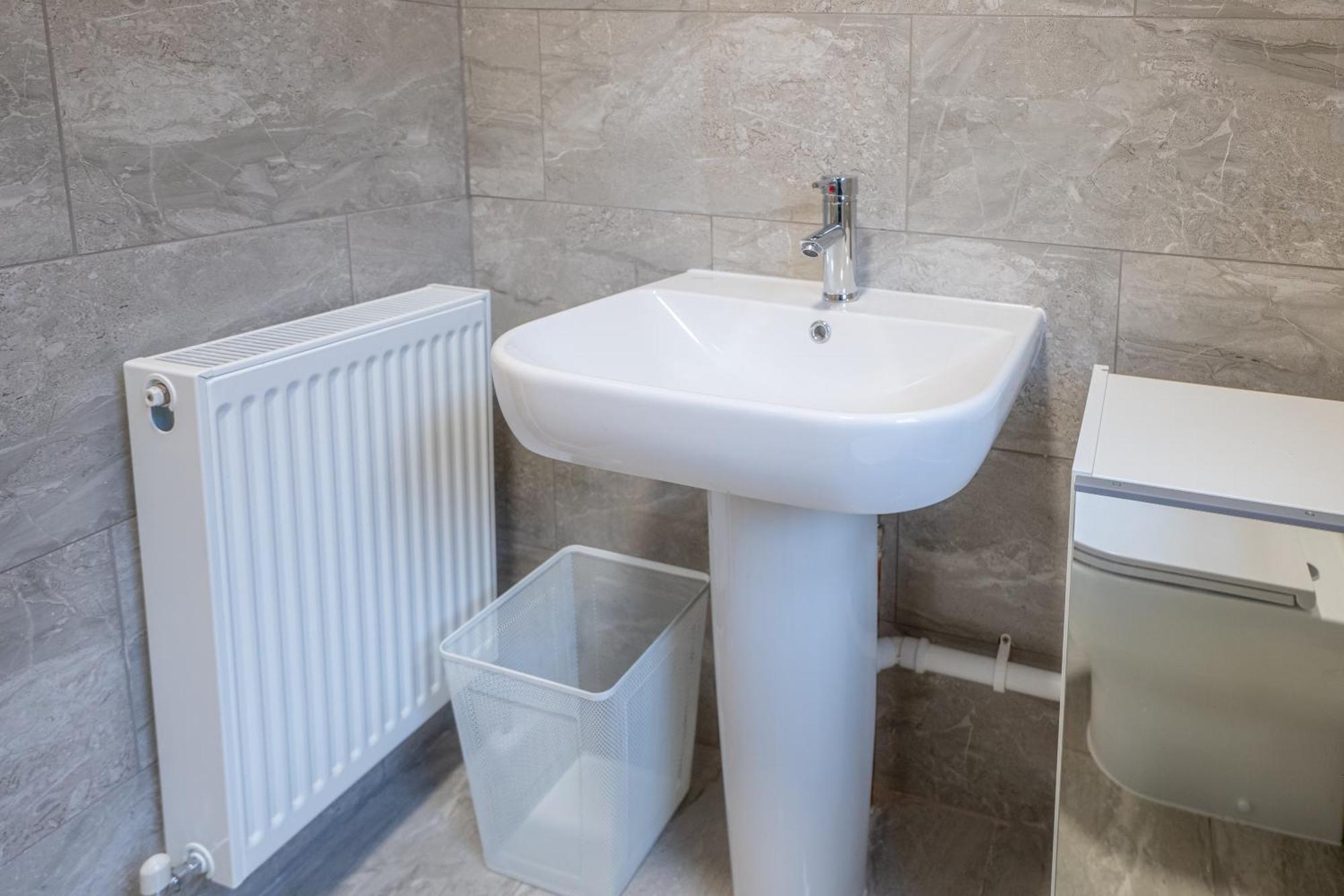 Kunda House Coventry Road Hotel Birmingham Bagian luar foto
